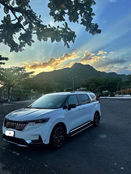 Xe Dịch Vụ Taxi Tiến Thuỷ Đà Lạt - Xe vip